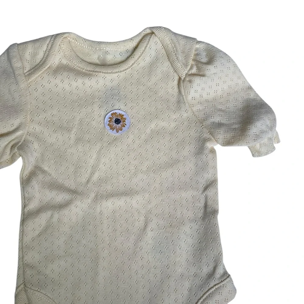 Jessica Simpson Baby Girl 0-3M Bodysuit Sunflower Set Yellow‎ Sleeved Outfit 215